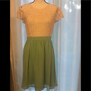 {Forever 21}GUC•Midi Dress